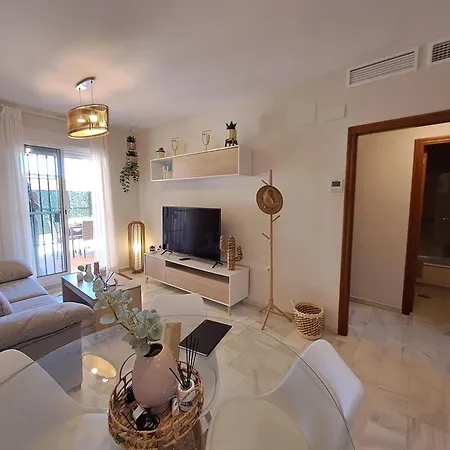 Alta Loma, And Pools Appartement Fuengirola