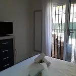 Alta Loma, And Pools アパート フエンヒロラ