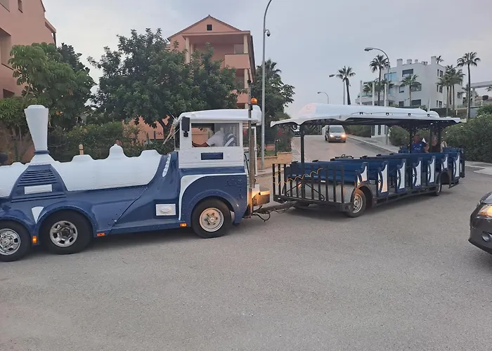 Alta Loma, And Pools * Fuengirola